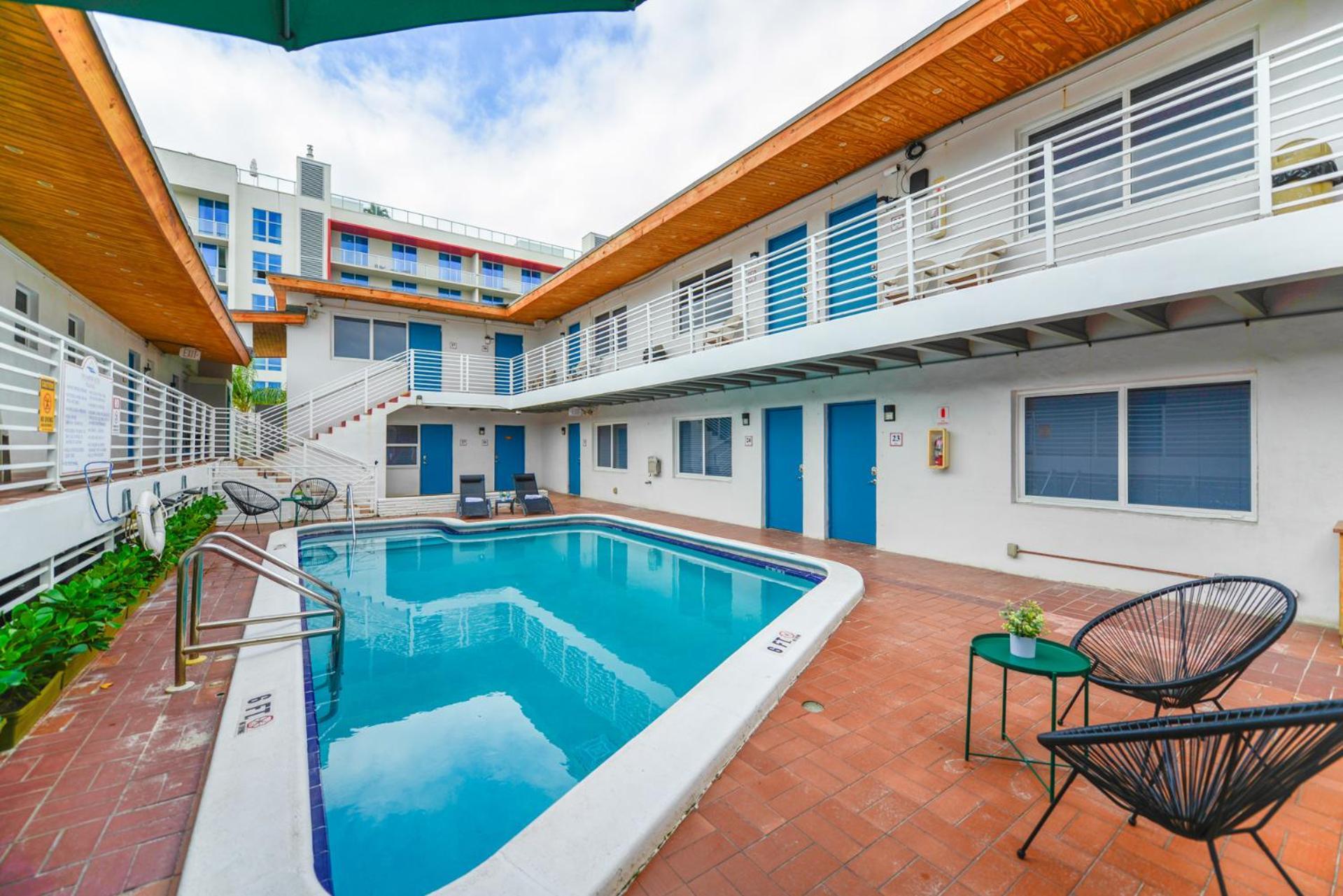 Serene Studio By The Beach With Pool - M34 Hollywood Zewnętrze zdjęcie